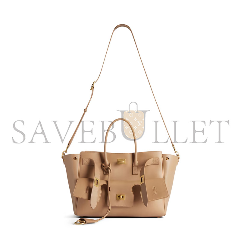 BALENCIAGA WOMEN'S BEL AIR CARRY ALL BAG SMALL IN LATTE 8125452ABAV2621 (29.5*20.3*11.9cm) BALENCIAGA WOMEN'S BEL AIR CARRY ALL BAG SMALL IN LATTE 8125452ABAV2621 (29.5*20.3*11.9cm)